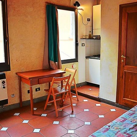 פירנצה Alessandro'S Small Apartment מראה חיצוני תמונה